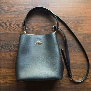 Coach Small-town Bucket Bag